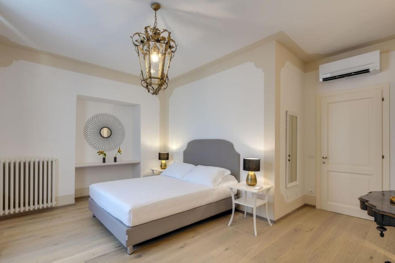 Rambaldi Apartments In Casa Nr 6 With Shared Terrace Bardolino Kültér fotó